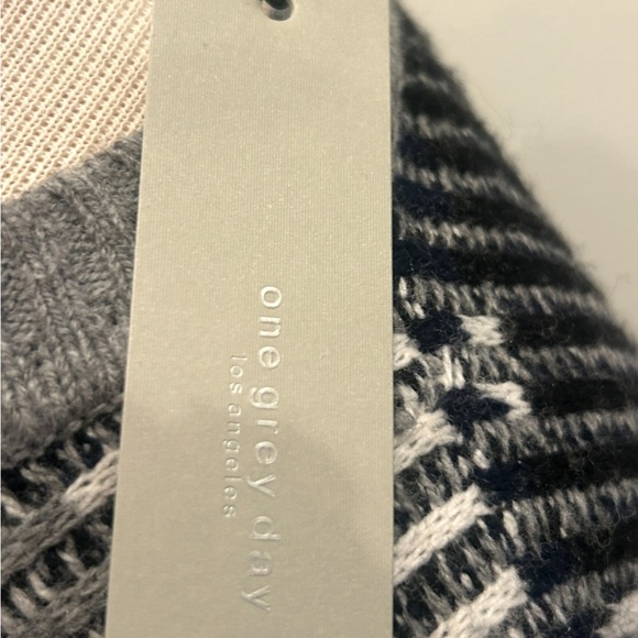 One Grey Day Camo Crewneck - Picture 2 of 7